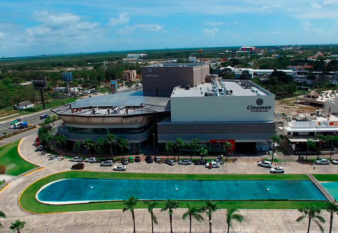 Plaza La Roca Cancún